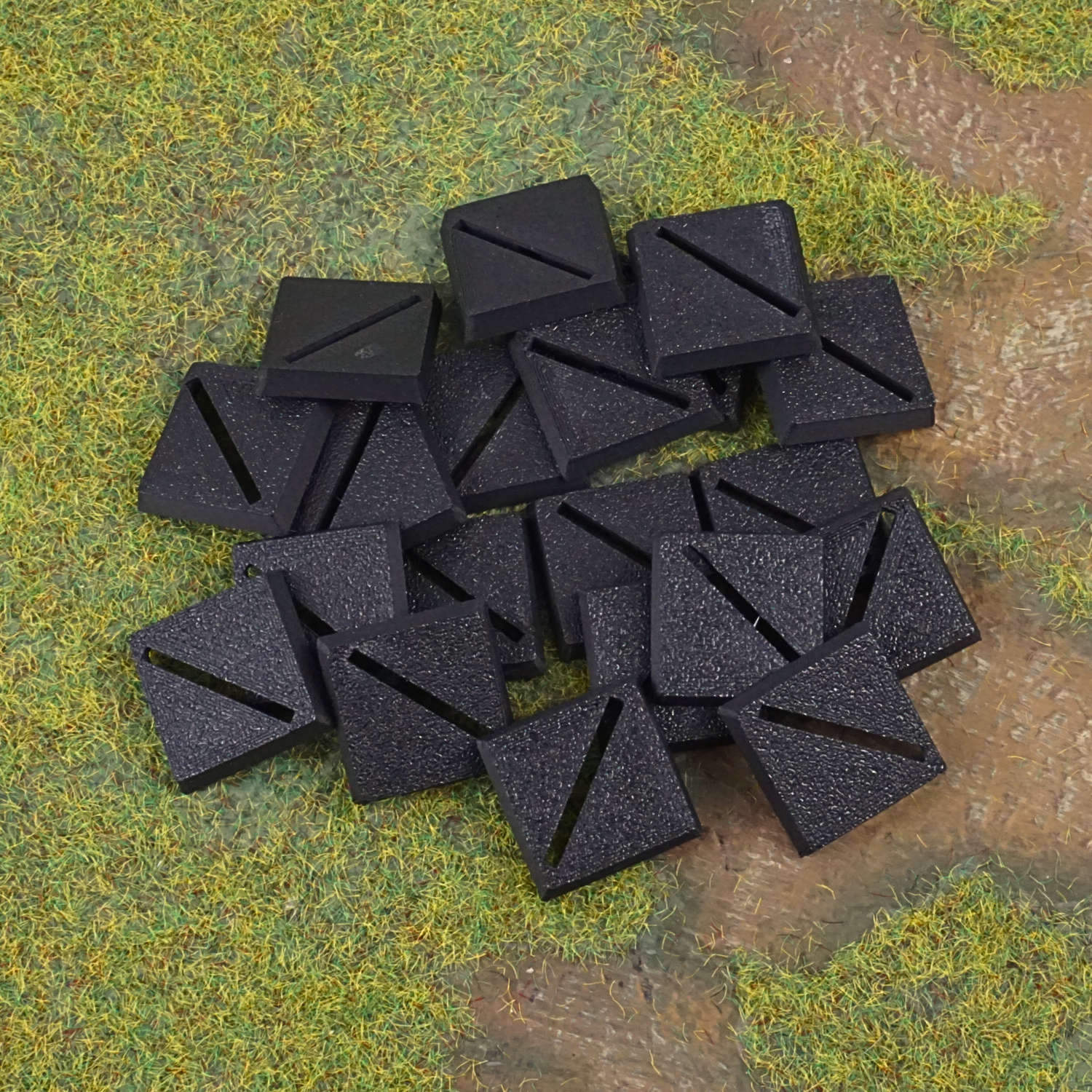 Peanas cuadradas con ranura